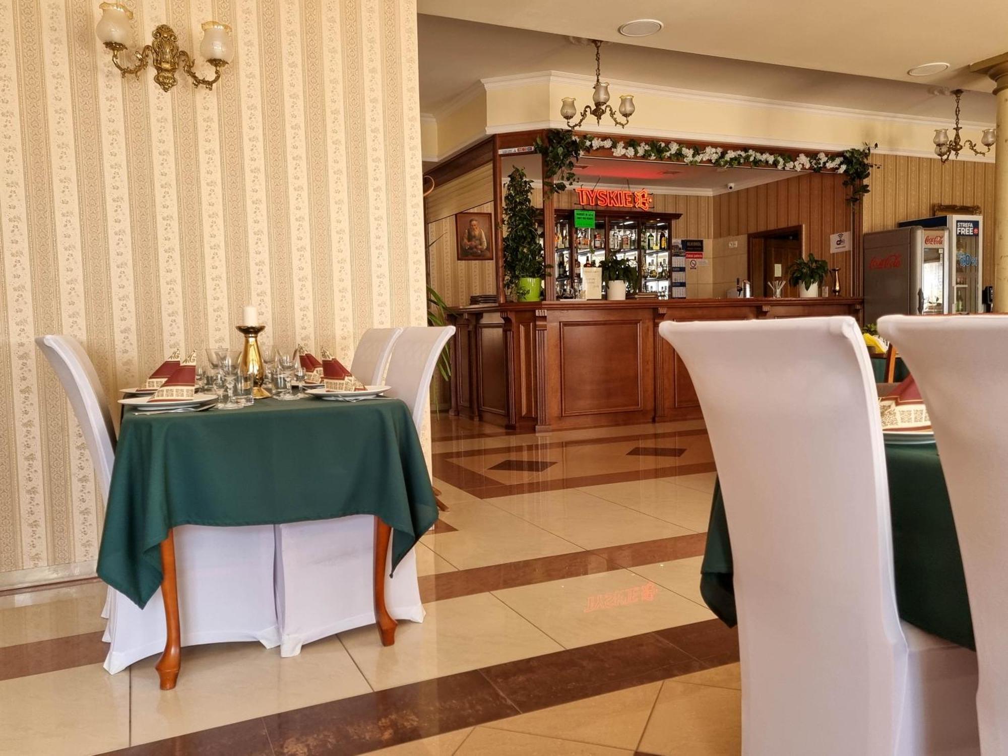 Hotel Hesperus Międzyrzec Podlaski Dış mekan fotoğraf